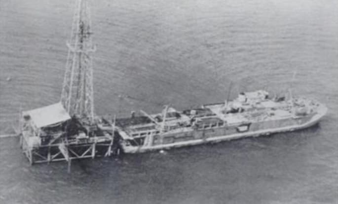 Early Fifties-Oil & Gas Industry moves to the Grand Isle Area. Founders take advantage of the opportunity to expand their business and as a dual service provider. 